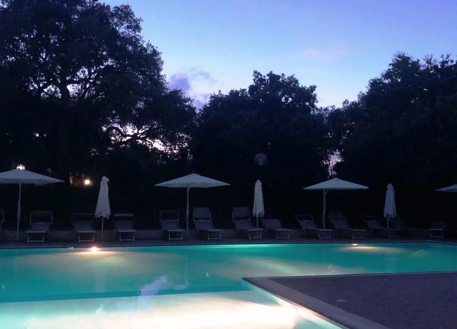 Camping Nuraghe Ruiu Villaggio Tende Attrezzate Norbello