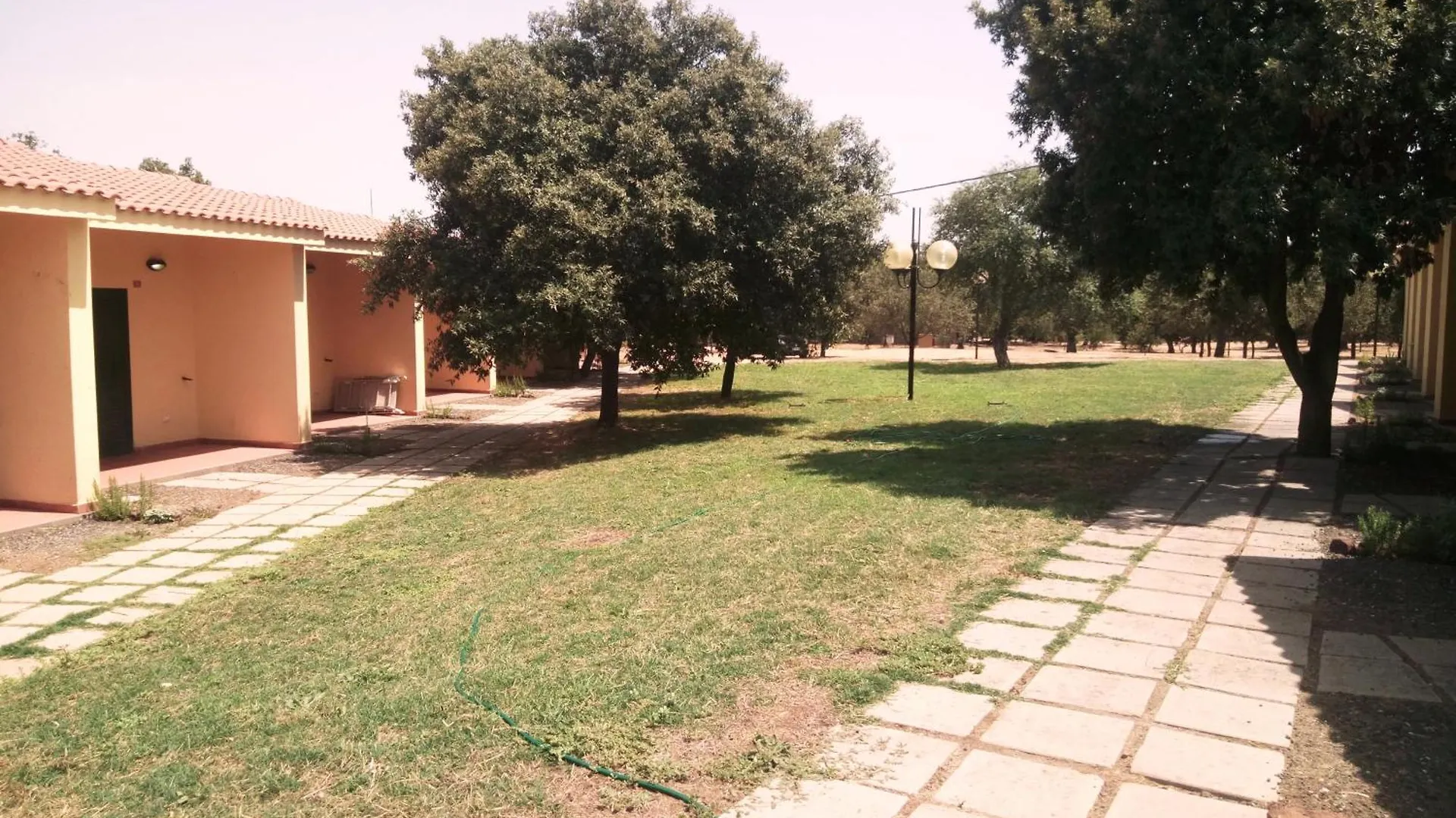 Nuraghe Ruiu Villaggio Tende Attrezzate Norbello Camping