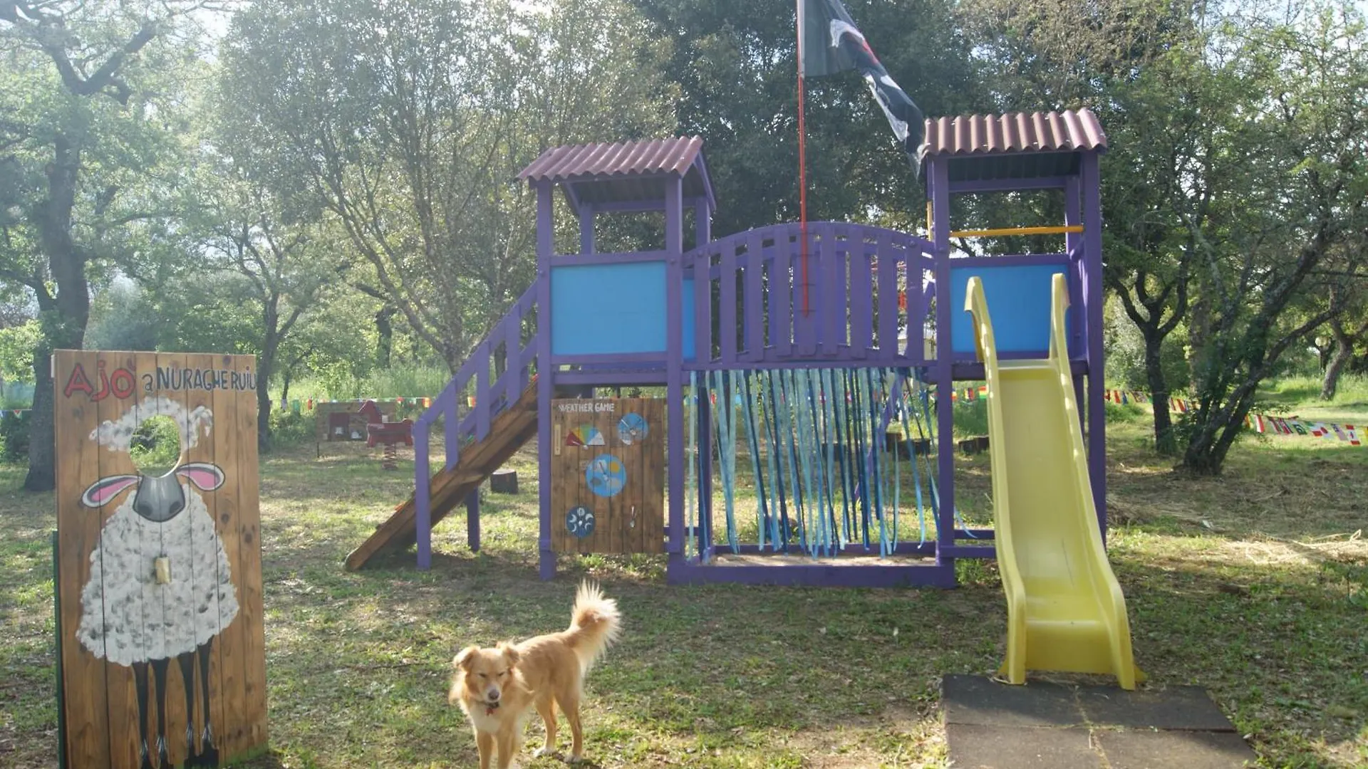 Campsite Nuraghe Ruiu Villaggio Tende Attrezzate Norbello Italy